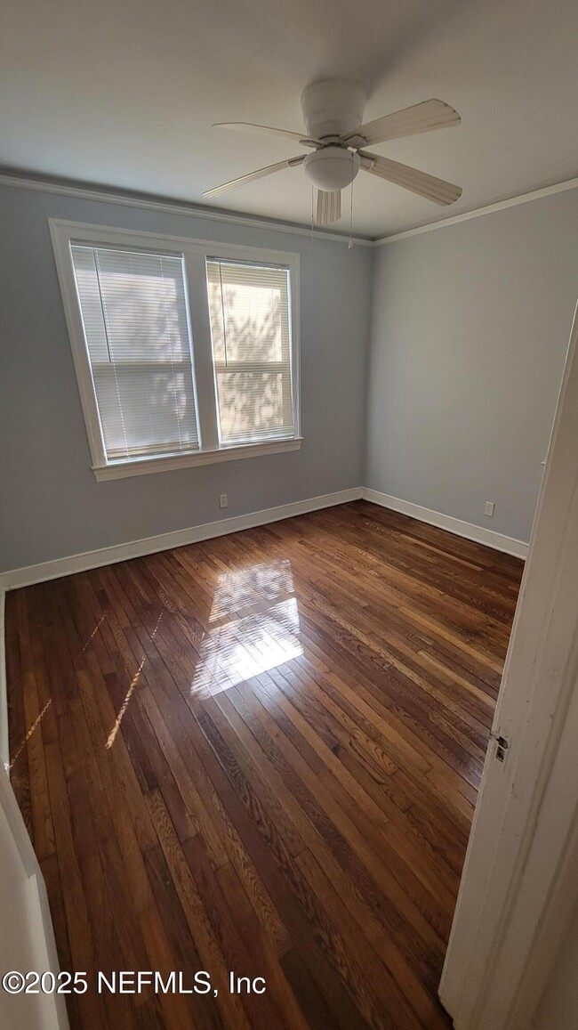 Building Photo - 2141 Belote Pl