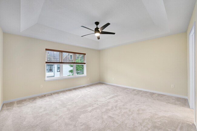 Building Photo - 2905 N 186th St