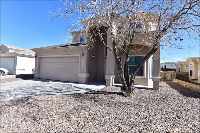 Building Photo - 7153 Falling Leaf Cir