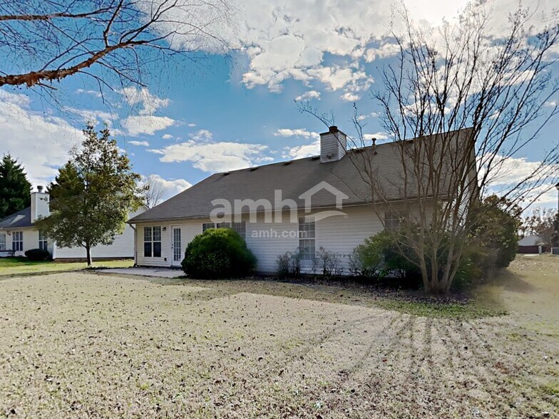 Building Photo - 3262 Millhollow Ter