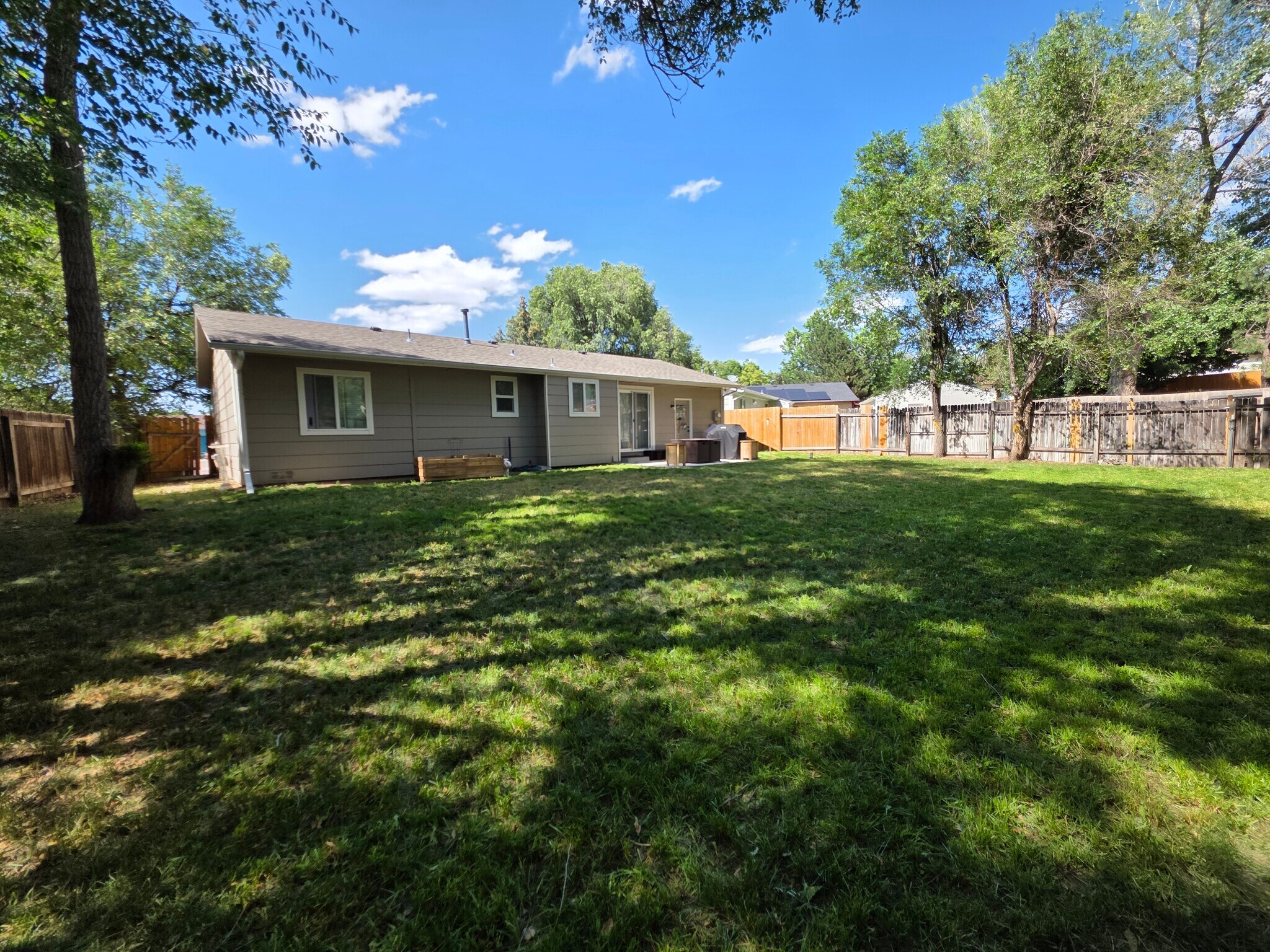 Building Photo - 4850 Hunters Run