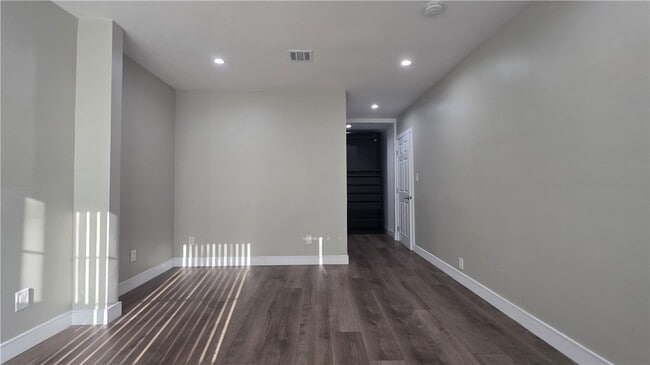 Building Photo - 2431 N Lamer St