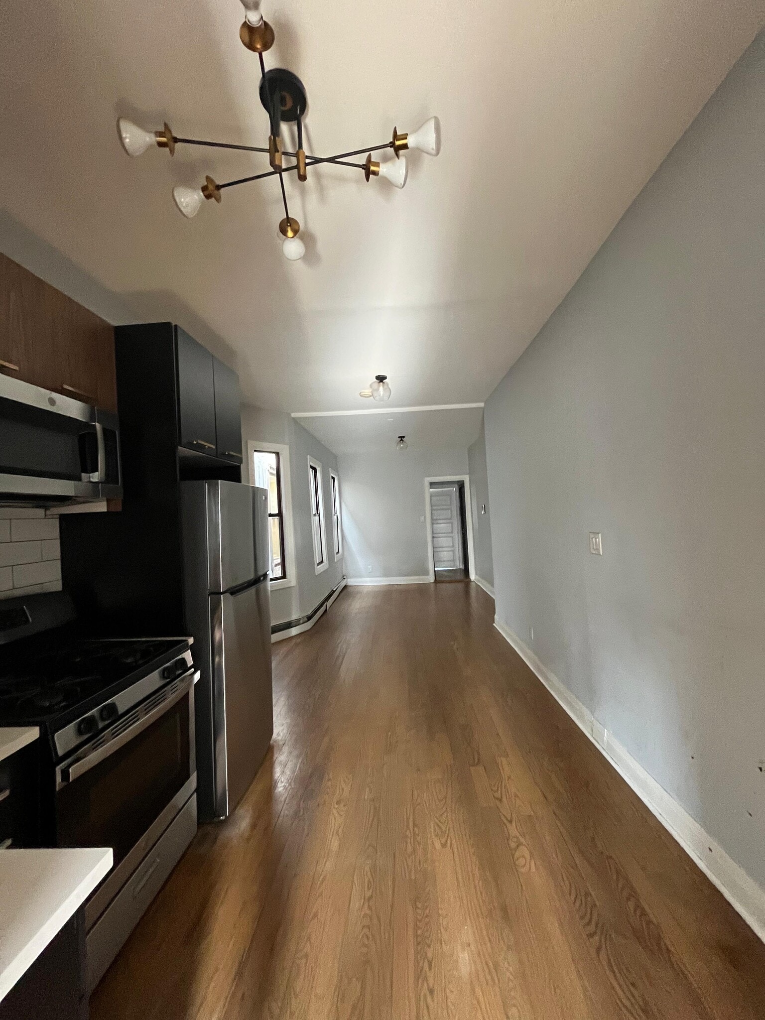 Building Photo - 485 Mercer St