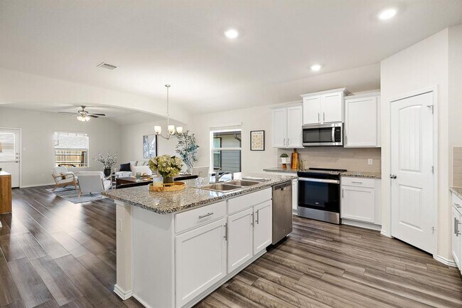 Building Photo - 1944 T H Johnson Dr