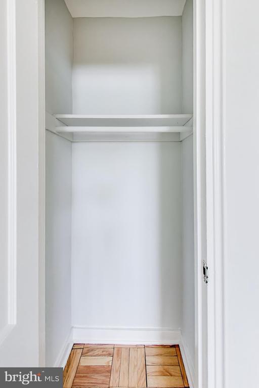 Building Photo - 1722 N Quinn St