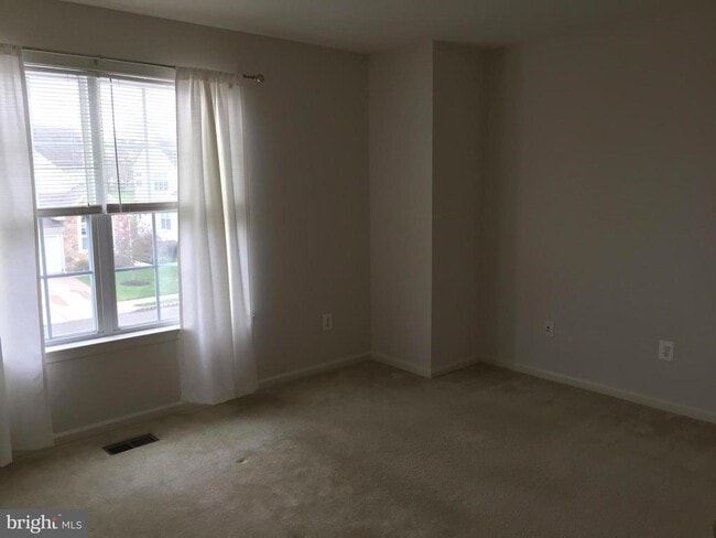 Building Photo - 39 Spyglass Ct