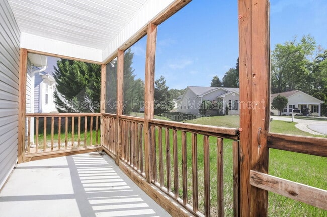 Building Photo - 1535 Ikes Pond Ln