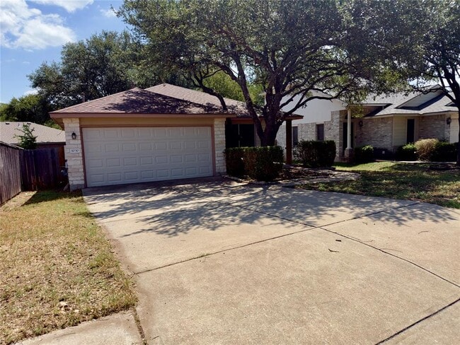 Primary Photo - 1030 Moser River Dr