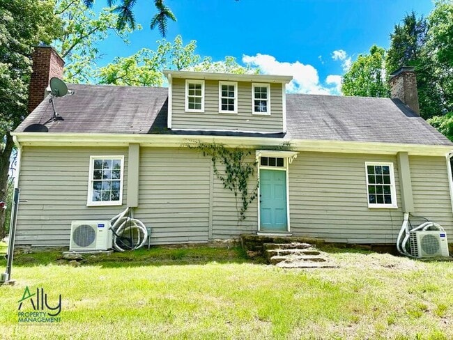 Building Photo - 7285 Thomas Jefferson Pkwy