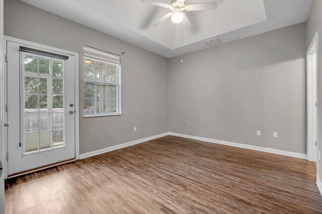 Building Photo - 1652 Corey Wood Cir