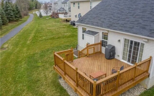 Building Photo - Spacious 3BR House in Brunswick