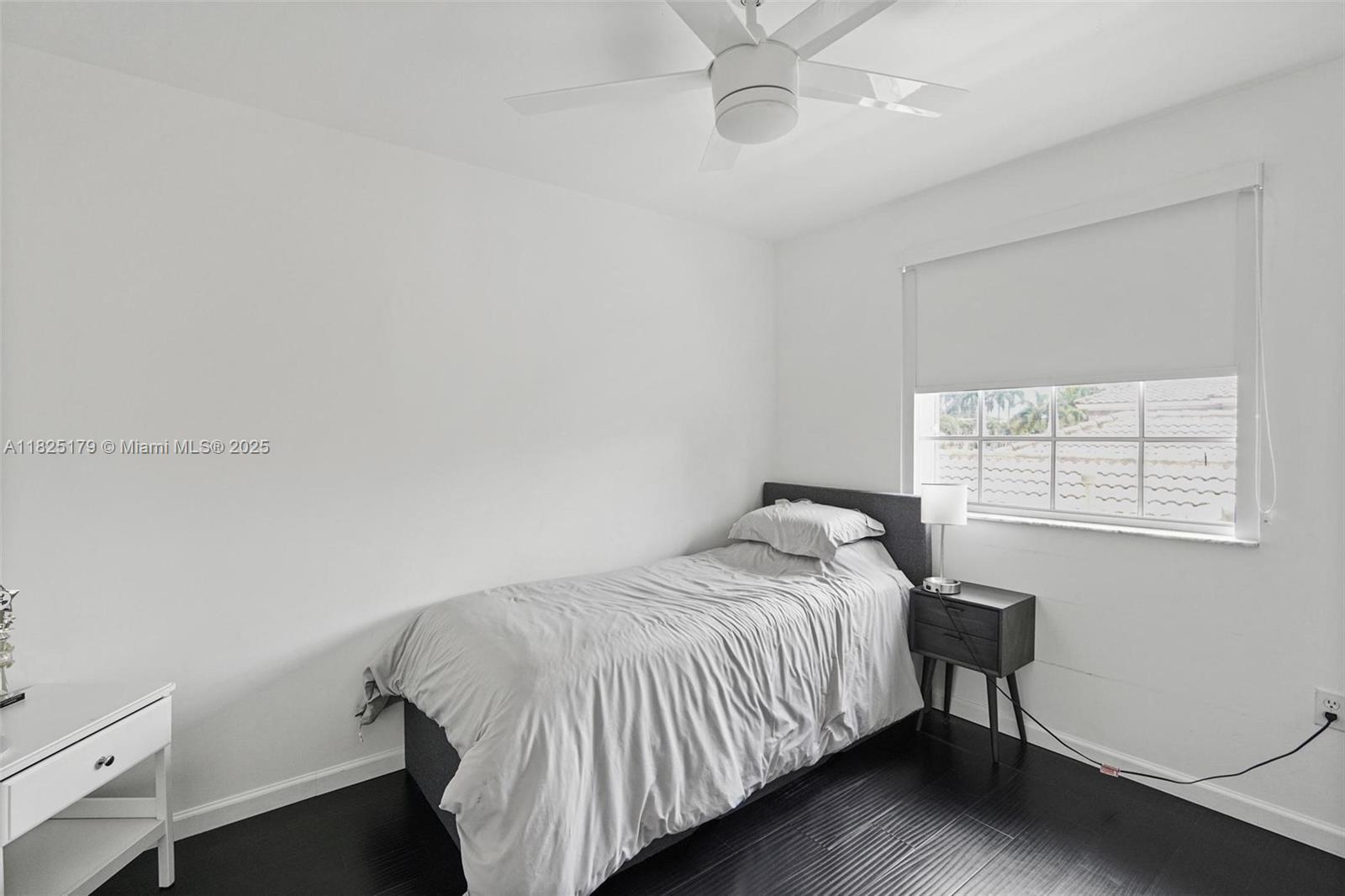 Building Photo - 1421 NW 129th Ave
