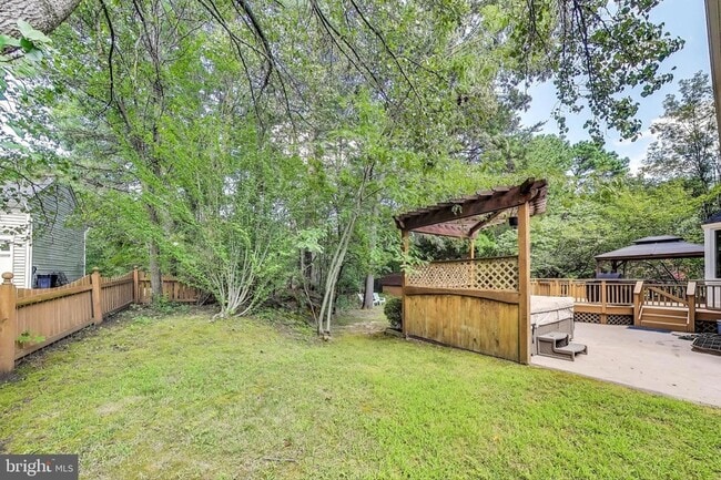 Building Photo - 114 Fordham Dr