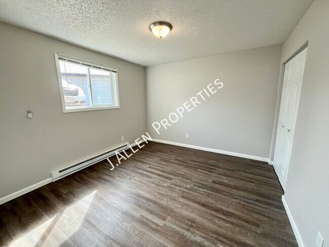 Building Photo - 110 Gold Strike Dr