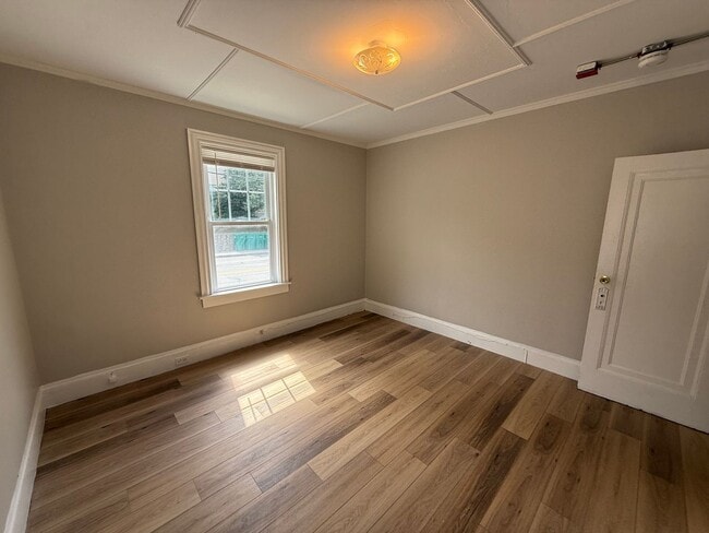 Building Photo - 127 Westford St