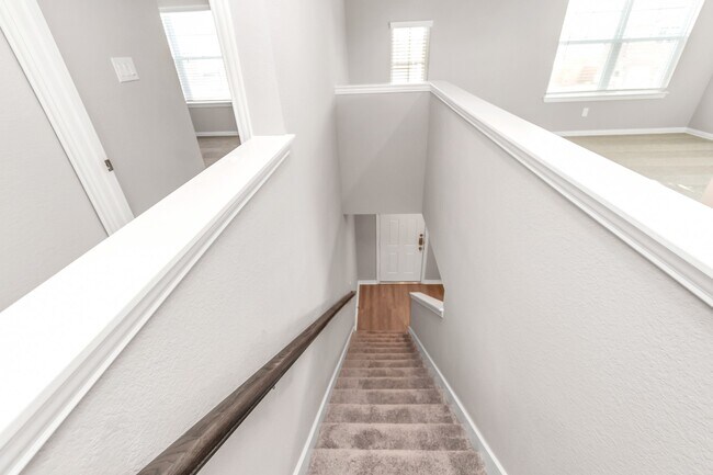 Building Photo - 27022 Bahia Grove Dr