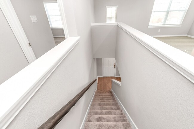 Building Photo - 4615 Seagrass Knoll Dr