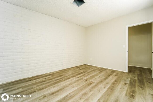 Building Photo - 3232 E STALLION LN, TUCSON, AZ 85739