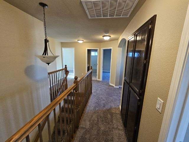 Building Photo - 5620 Bloom Dr