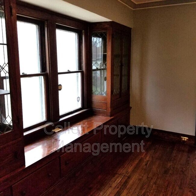 Building Photo - 11512 Tonsing Dr