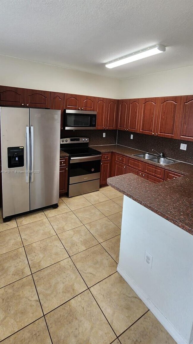 Building Photo - 13551 SW 260th Ln