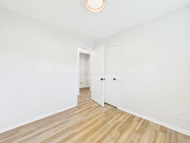 Building Photo - 3104 Orville Ave