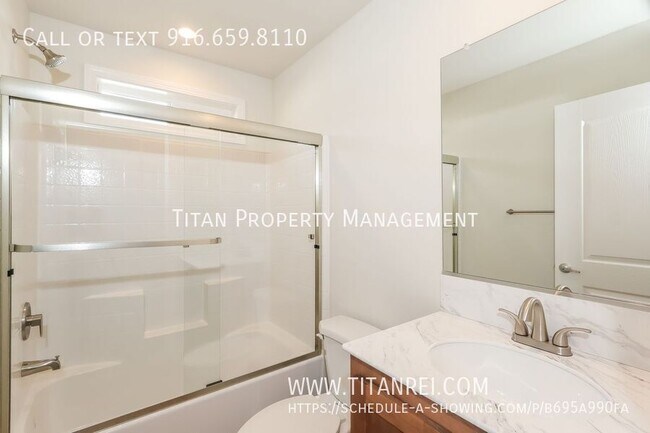 Building Photo - 313 Vandenberg Cir