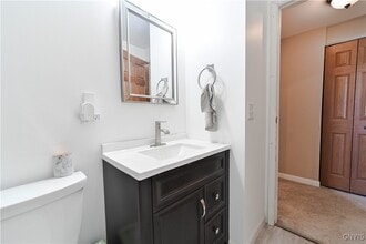 Building Photo - 8003 Bamm Hollow Rd