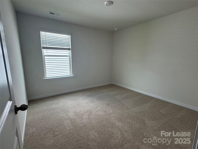 Building Photo - 12232 Lady Bell Dr