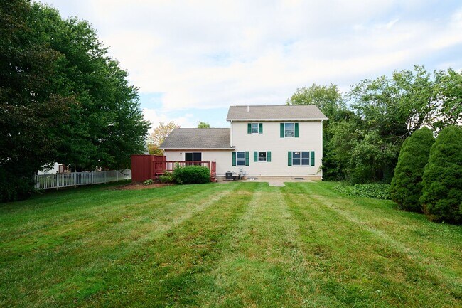 Building Photo - 3017 Fairchild Ln