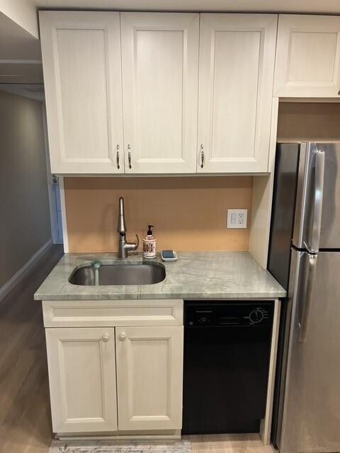 Building Photo - 801 NE 18th Ct