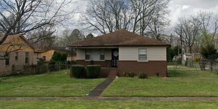 Building Photo - 1208 31st St SW