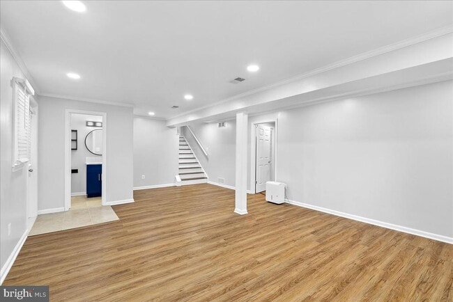 Building Photo - 9303 Macswain Pl