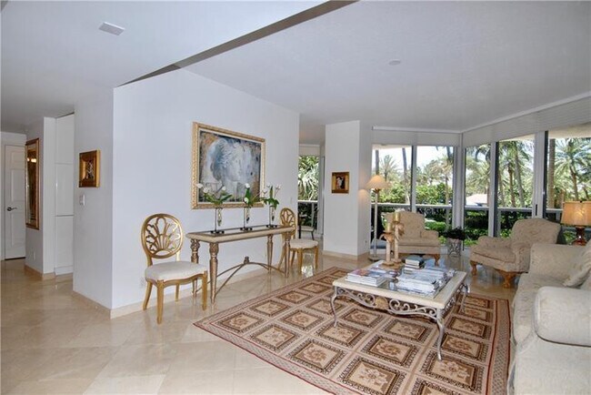 Building Photo - 3200 N Ocean Blvd