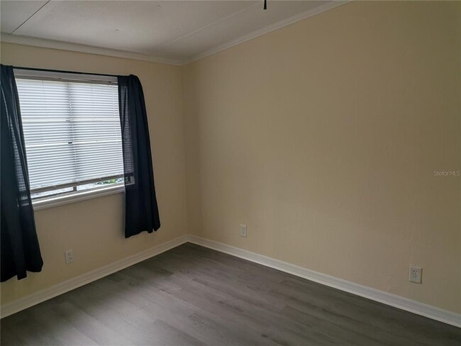Building Photo - 3030 Beaver Creek Dr
