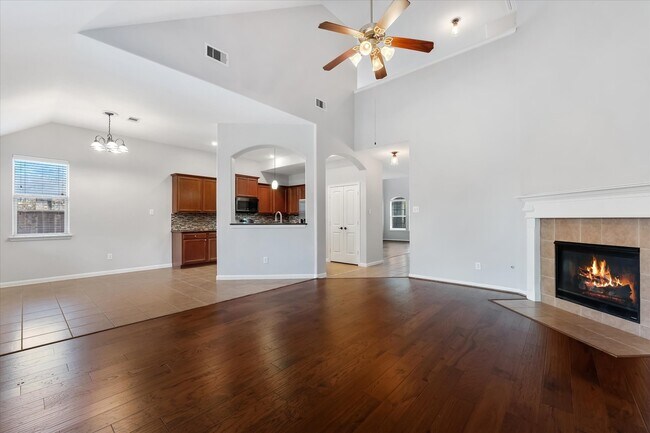 Building Photo - 146 Black Swan Pl