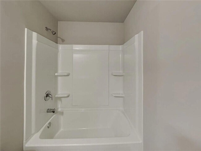 Building Photo - 116 Windflower Wy