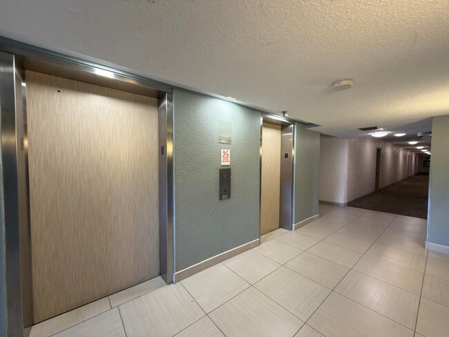 Building Photo - 9440 SW 8th St