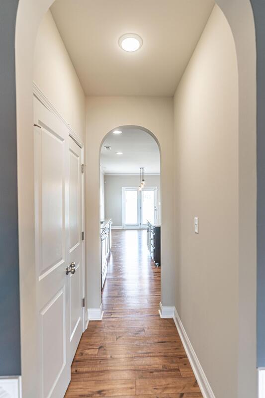 Building Photo - 151 Titleist Ct