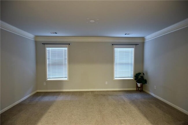 Building Photo - 4358 Mantova Dr NE