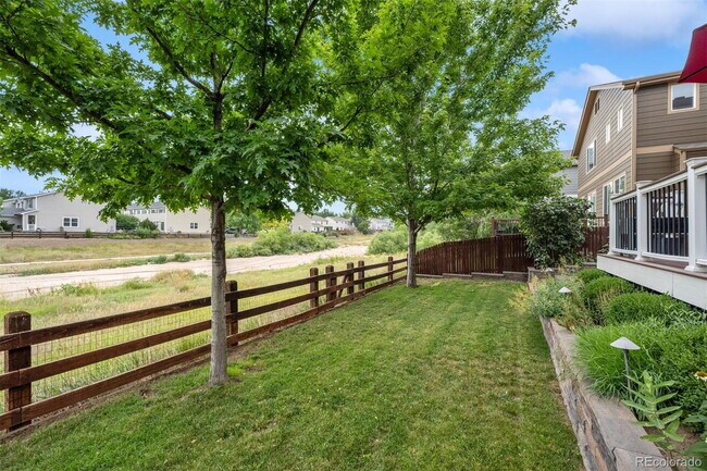 Building Photo - "Charming 3-Bed Sanctuary in Englewood: Spacious 3,089 Sq Ft with 2.5 Baths!"