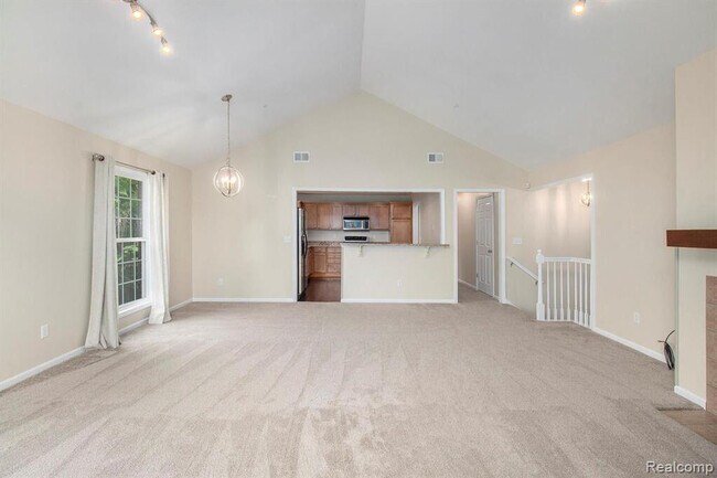 Building Photo - 28541 Carlton Way Dr