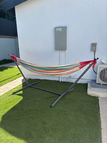 Building Photo - 24414 1/2 Senator Ave