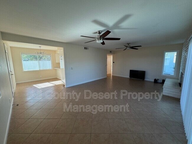 Building Photo - 73502 Sun Ln