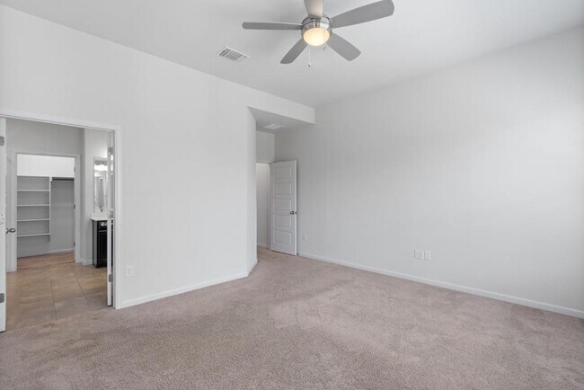 Building Photo - 13615 Terrett Trce