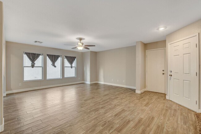Building Photo - Totally Updated Solar Powered 4 Bedroom! Bedroom and Bath Downstairs!