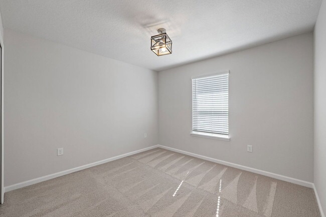 Building Photo - 10705 Verawood Dr