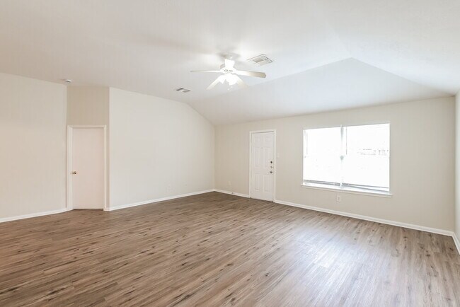 Building Photo - 12226 Scarlet River Dr