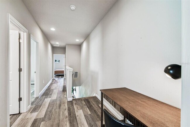 Building Photo - 3902 W Everett Ave