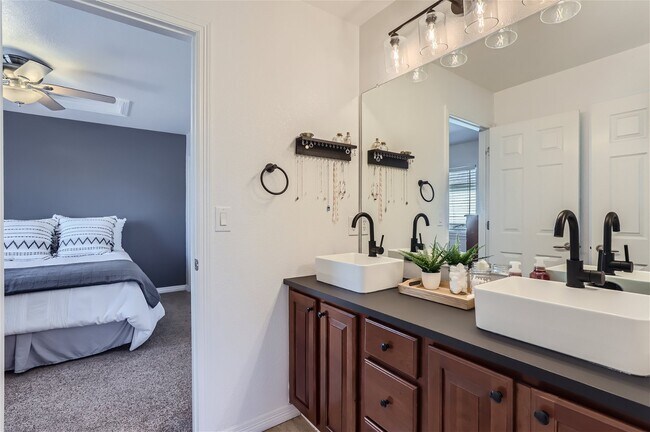 Building Photo - 5419 Cannon Mountain Way